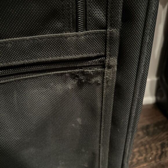 Tumi Large 2 Wheel Rolling Suitcase Black Nylon 25” X 18” - Picture 5 of 16